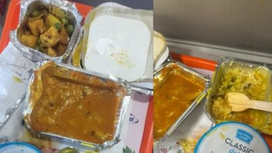 Photo of वंदे भारत एक्सप्रेस में बड़ी लापरवाही: यात्री के खाने में निकला कीड़ा, IRCTC ने ठोका 10 लाख रुपये का भारी जुर्माना