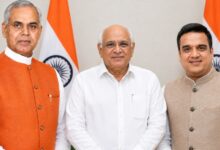 Photo of प्रधानमंत्री की अपील का गुजरात में असर: राज्यपाल अब बस और ट्रेन से करेंगे सफर, भूपेंद्र पटेल ने घटाया काफिला