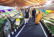 Photo of उत्तर प्रदेश में विकास की नई रफ्तार: 594 किलोमीटर लंबे ‘गंगा एक्सप्रेस-वे’ का संचालन शुरू, शुरुआती 15 दिनों तक पथकर (Toll) से मिलेगी पूर्ण छूट