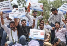Photo of NEET Paper Leak : ‘एनटीए को बैन करो-बैन करो…’, NSUI ने NTA के मुख्यालय के बाहर किया जोरदार प्रदर्शन