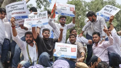 Photo of NEET Paper Leak : ‘एनटीए को बैन करो-बैन करो…’, NSUI ने NTA के मुख्यालय के बाहर किया जोरदार प्रदर्शन