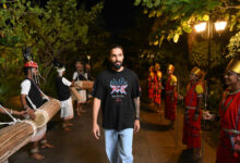 Photo of रॉयल चैलेंजर्स बेंगलुरु का रायपुर में छत्तीसगढ़ी अंदाज में भव्य स्वागत