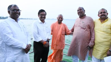Photo of सीएम योगी ने रामगढ़ताल में की क्रूज की सवारी