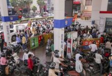 Photo of पेट्रोल 2.61 और डीजल 2.71 रुपये हुआ महंगा