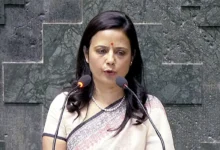 Photo of फ्लाइट में महुआ मोइत्रा की हूटिंग: जय श्री राम के नारों से गूंजा विमान; TMC सांसद ने लगाया उत्पीड़न और सुरक्षा में चूक का आरोप