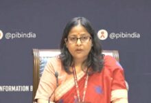 Photo of सरकार का दावा- देश में पेट्रोल-डीजल, एलपीजी, नैचुरल गैस और कच्चे तेल का पर्याप्त स्टॉक