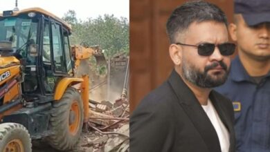 Photo of ‘हमने ही वोट दिया, हमारा ही घर तोड़ दिया’, काठमांडू में 11 साल की बच्ची की चिट्ठी ने बुलडोजर कार्रवाई पर उठाए सवाल