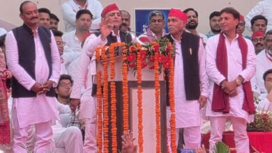 Photo of कासगंज में गरजे अखिलेश यादव: बंगाल को लूटा, बिहार में बेईमानी की… यही है बीजेपी का असली चेहरा