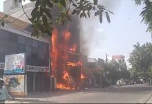 Photo of लखनऊ अग्निकांड पर हाई कोर्ट का कड़ा प्रहार