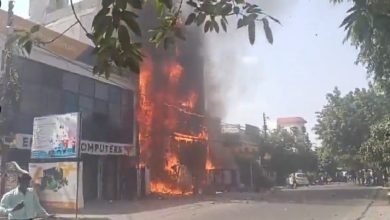 Photo of लखनऊ अग्निकांड पर हाई कोर्ट का कड़ा प्रहार