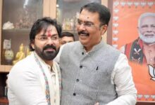 Photo of ‘बीजेपी मेरी मां है, मैं सच्चा सेवक हूं’, एमएलसी उम्मीदवार बनने के बाद पवन सिंह भाजपा ऑफिस पहुंचे