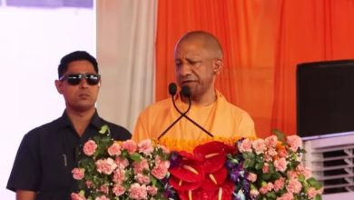 Photo of ‘सपा का मतलब सिर्फ सैफई का विकास’, हाथरस में अखिलेश यादव पर बरसे सीएम योगी, बोले- ‘राम लाल का दर्शन कीजिए, सदबुद्धि आएगी’