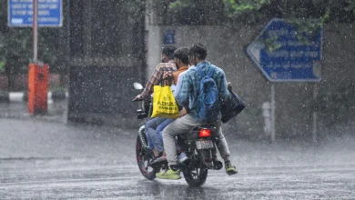 Photo of मॉनसून की बेमौसम फुहारों से खिले चेहरे: दिल्ली-NCR समेत उत्तर भारत को भीषण लू से मिलेगी राहत, जानें मौसम विभाग का नया अलर्ट