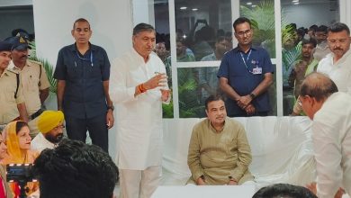 Photo of दिल्ली-मुंबई एक्सप्रेस-वे का निरीक्षण करते देर रात मप्र के मंदसौर पहुंचे नितिन गडकरी