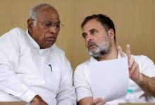 Photo of राहुल गांधी और मल्लिकार्जुन खड़गे ने पीएम मोदी को पत्र लिखकर अयोध्या राम मंदिर चंदे के कथित दुरुपयोग की स्वतंत्र जांच की मांग की