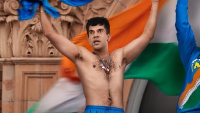 Photo of ‘दादा-द सौरव गांगुली स्टोरी’ का पोस्टर रिलीज, 14 मई, 2027 को होगी रिलीज