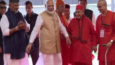 Photo of पीएम मोदी ने मैसूर में स्वामी विवेकानंद सांस्कृतिक युवा केंद्र ‘विवेक स्मारक’ का किया उद्घाटन
