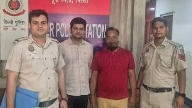Photo of जंतर-मंतर प्रदर्शनों के बाद महिलाओं की ‘ऑनलाइन डॉक्सिंग’: पुलिस साइबर सेल ने तेज की जांच, कड़े कानूनों की उठी मांग