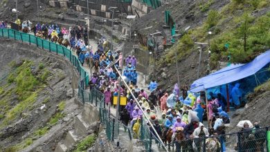 Photo of जम्मू से अमरनाथ यात्रा फिर शुरू, 3,886 तीर्थयात्री बालटाल रवाना